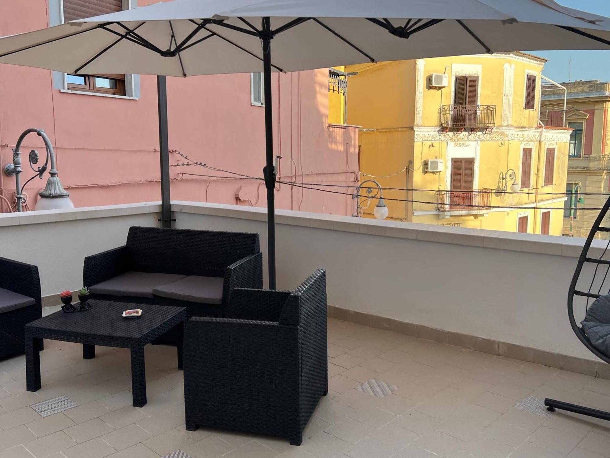 Midnight Sun Bed & Breakfast Vietri Bagian luar foto